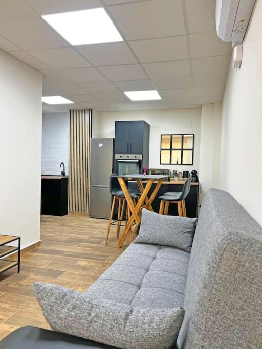 Apartamento Nuevo, Plaza De Toros, Airc Alicante Exterior foto
